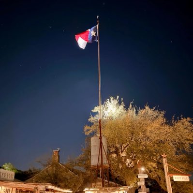 texcentricshow's tweet photo. #NewProfilePic #HowTexCentricAreYou #Texas https://t.co/GEi62XvYjQ