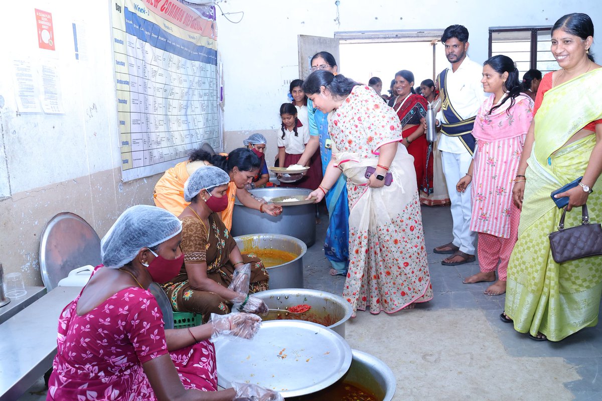 Collector Warangal Official tweet media