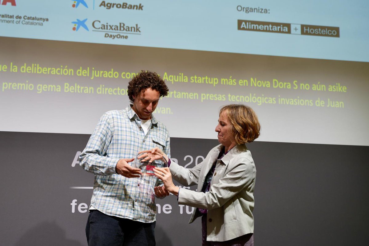 HOSTELCO tweet media