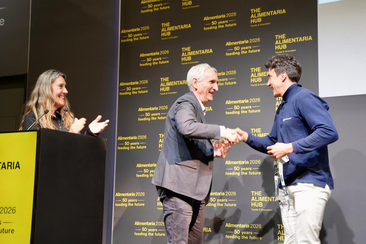 HOSTELCO tweet media