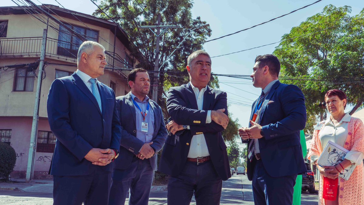 Hospital Clínico San Borja Arriarán tweet media