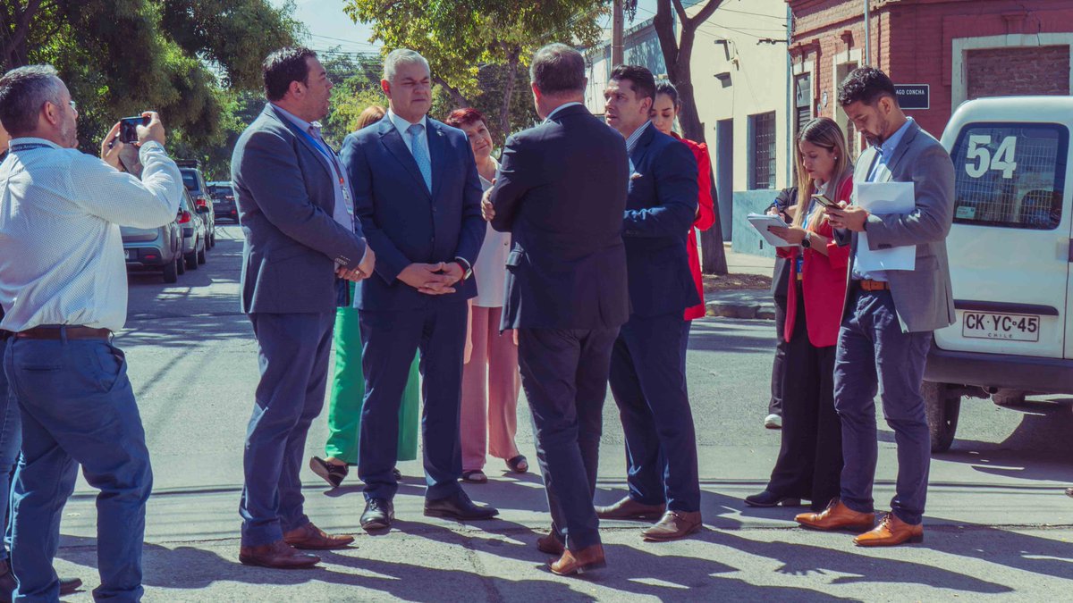 Hospital Clínico San Borja Arriarán tweet media