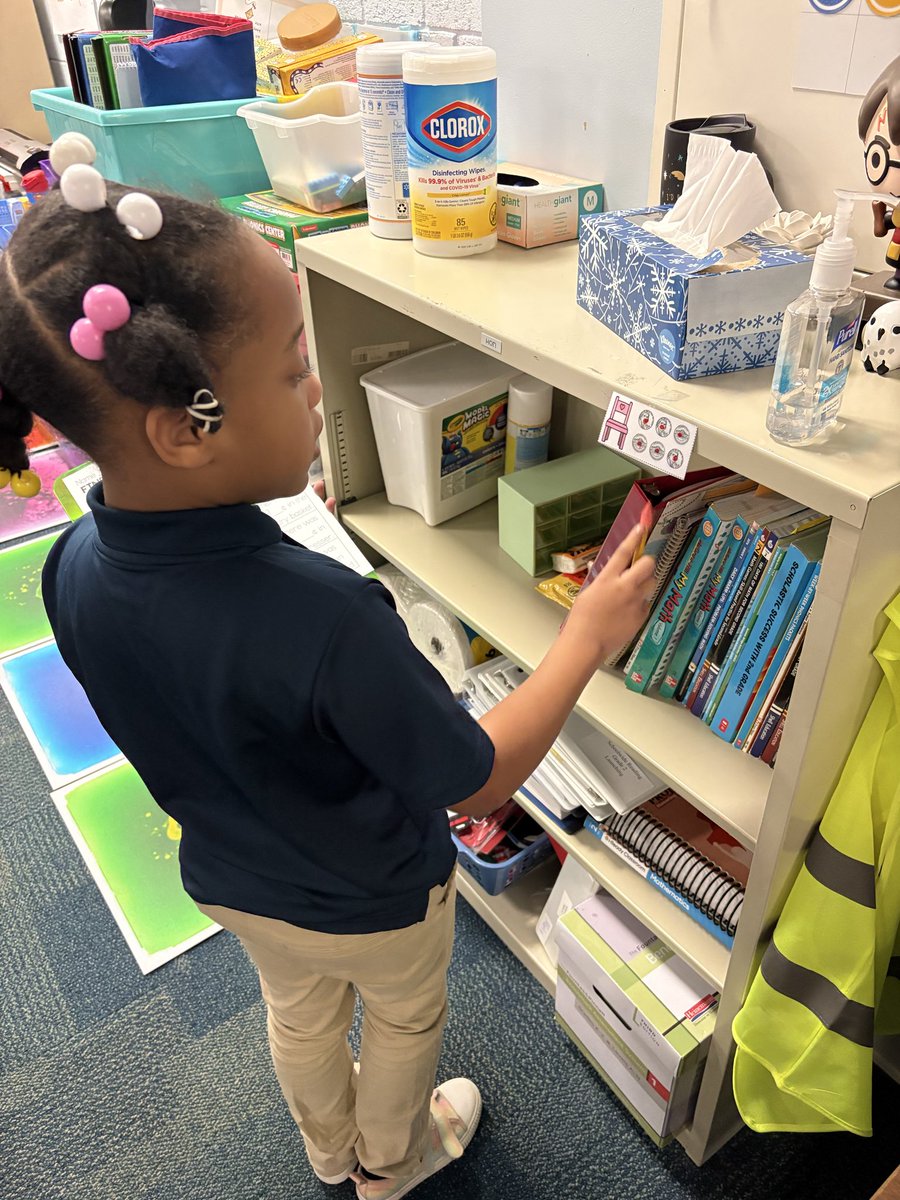 Kristen Rosenthal tweet media