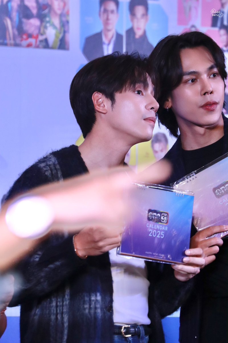 ☁️` 📸 tweet media