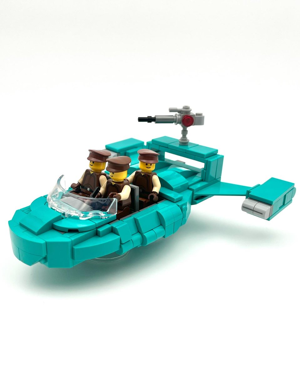 RebelLUG's tweet image. This classic Flash Speeder, beautifully built by @building_after_dark (Josh), captures that sleek, elegant design we all love. The crew looks ready for a smooth cruise… or a quick escape !

Simple, clean, and instantly iconic.

#LEGO #afol #Naboo #FlashSpeeder #legostarwars