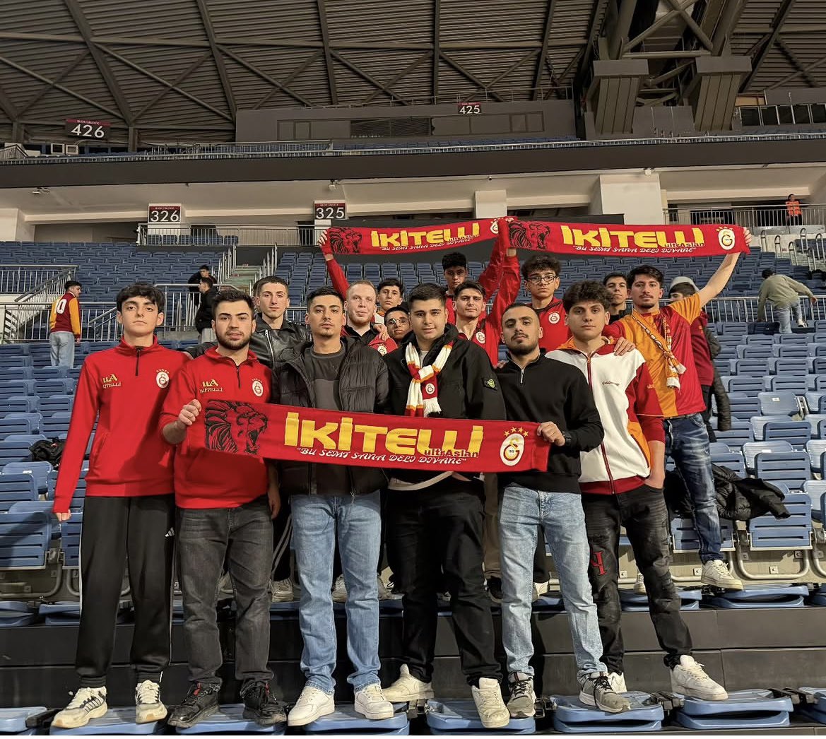 ikitelliuA's tweet photo. Sinan Erdem’de kadın basket takımımızın sonuna kadar yanındaydık!

#uAİKİTELLİ #ikitelliultraslan https://t.co/EbJEMIxXeX
