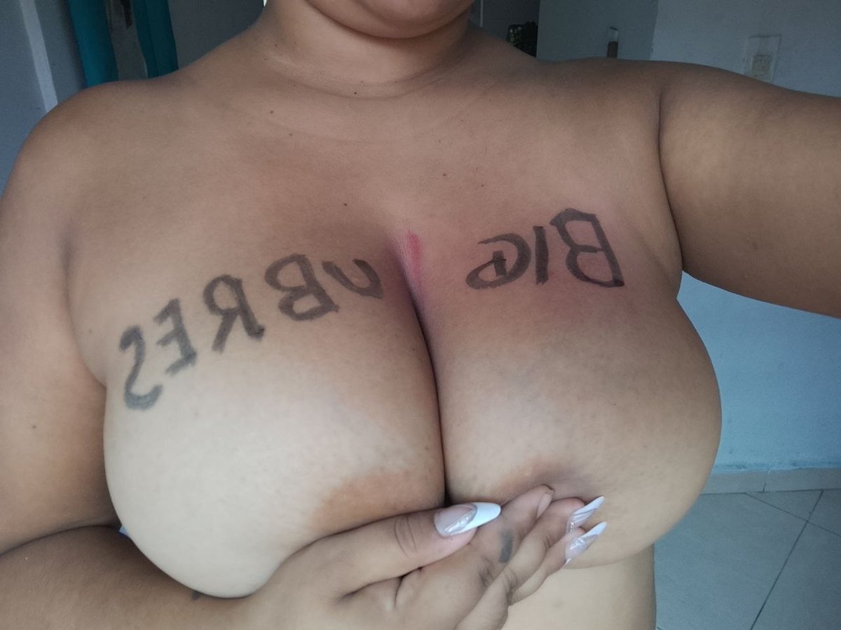 BIGTETAS97's tweet photo. BIG UBRES #nude #porn #tetas #sex #anime #hentai https://t.co/5K2ESbQA2h