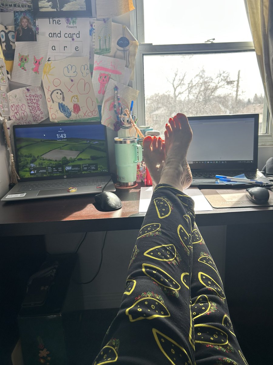 daisyg295 tweet media