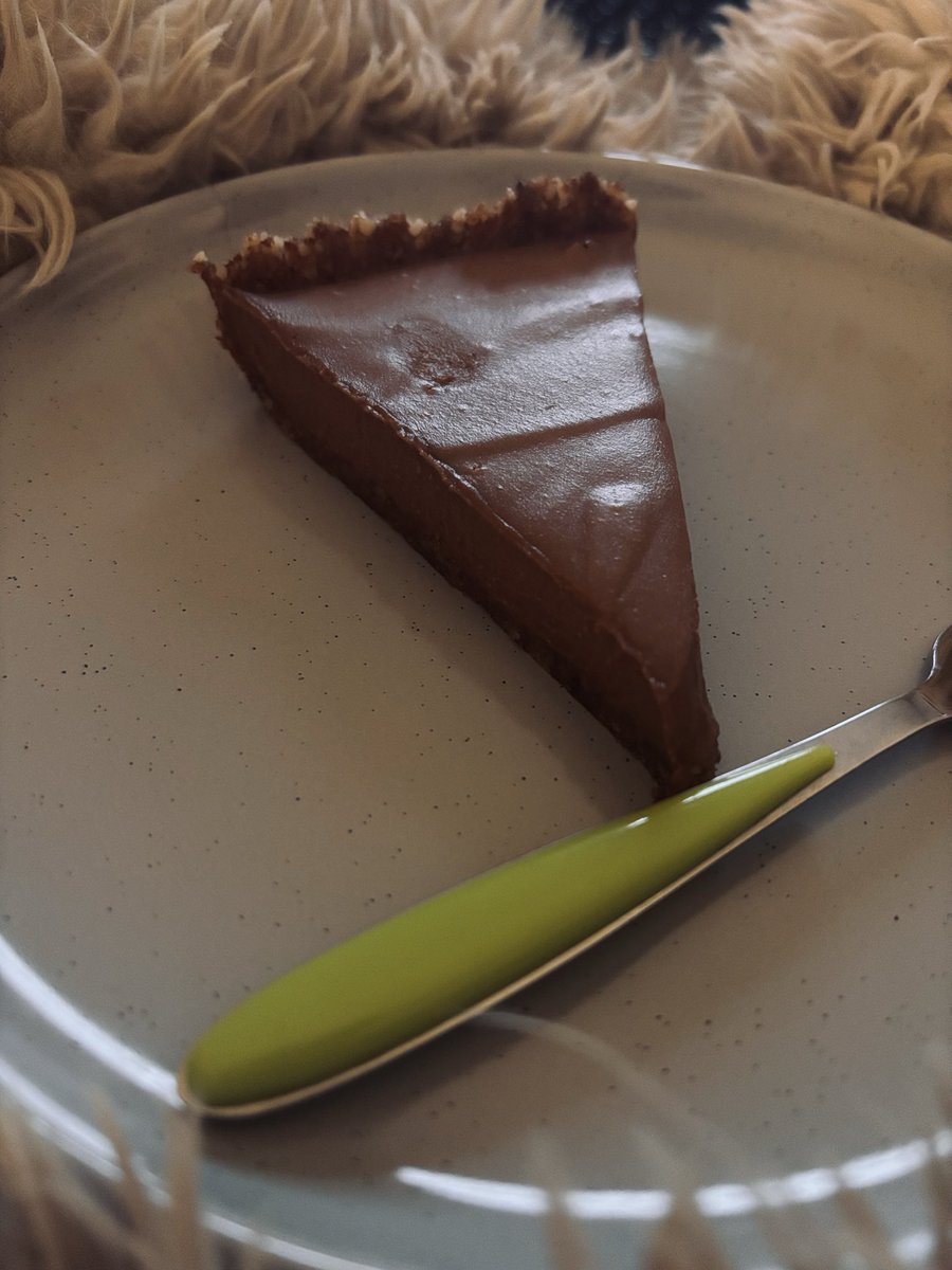 خانم کلاریسا tweet media