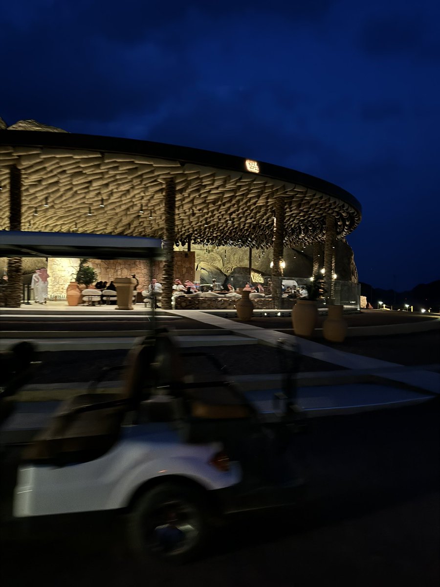 albndary tweet media