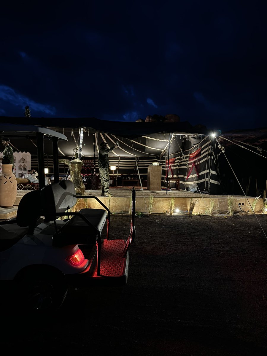 albndary tweet media