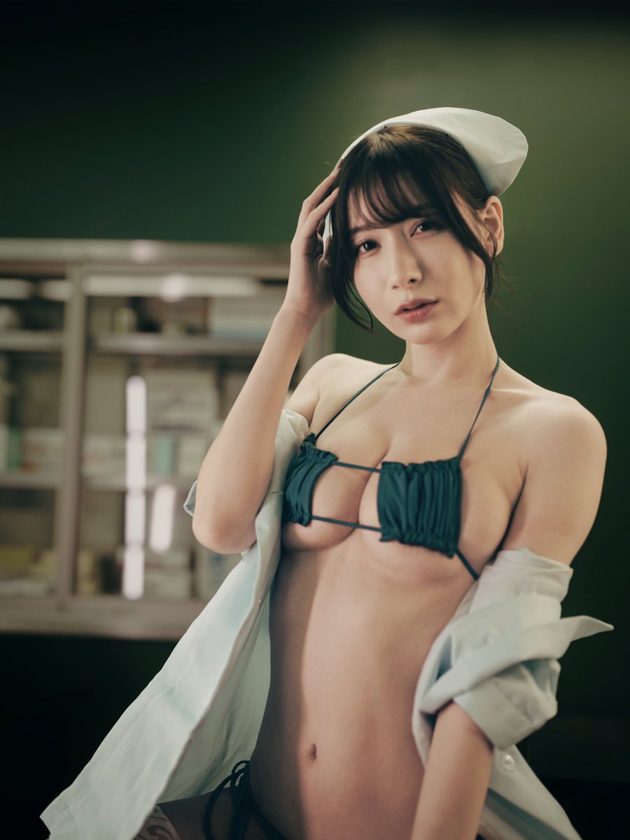 s_kanou's tweet photo. 静寂の中に、確かに宿る存在感。

モデル：
#百合川サシャ　さん

#portrait #ポートレート
#静寂 #沈黙 #余韻 #和の美
 #photography https://t.co/7Jiy9nmOBl
