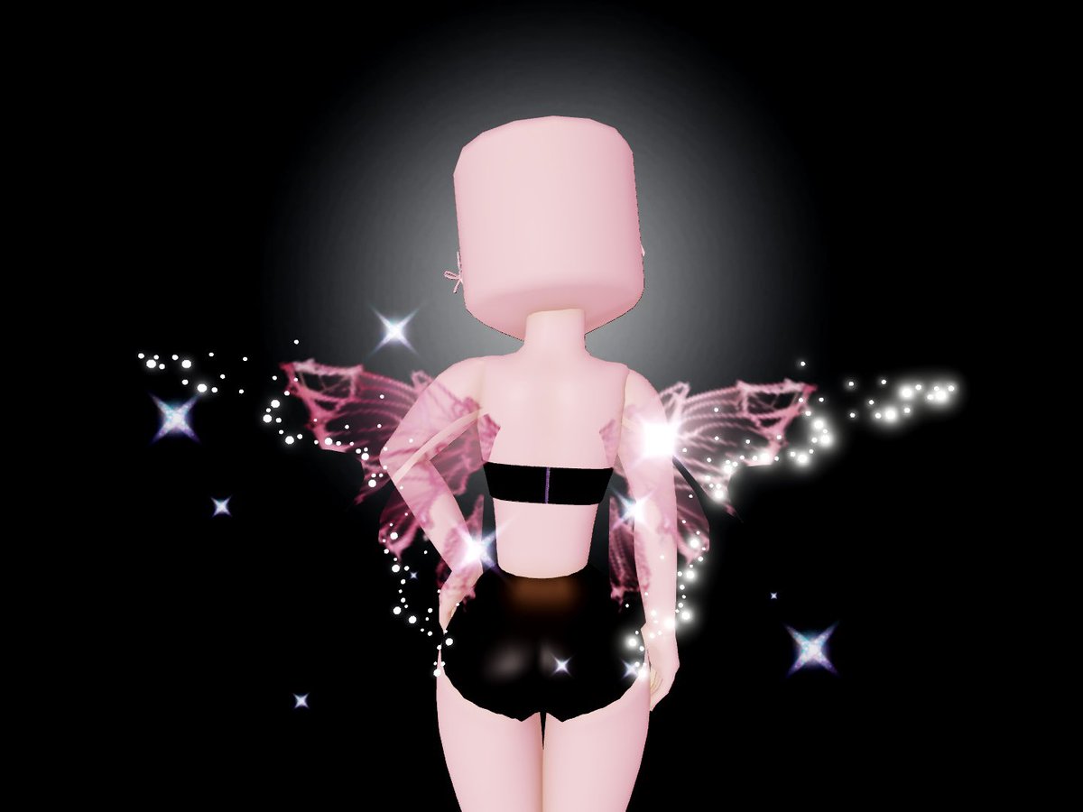 Nxnganda's tweet photo. My first decal #roaylehigh https://t.co/n5ACPixBuQ