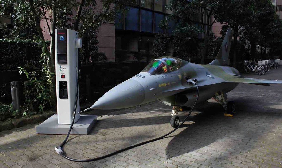 Gusano Petrosky tweet media