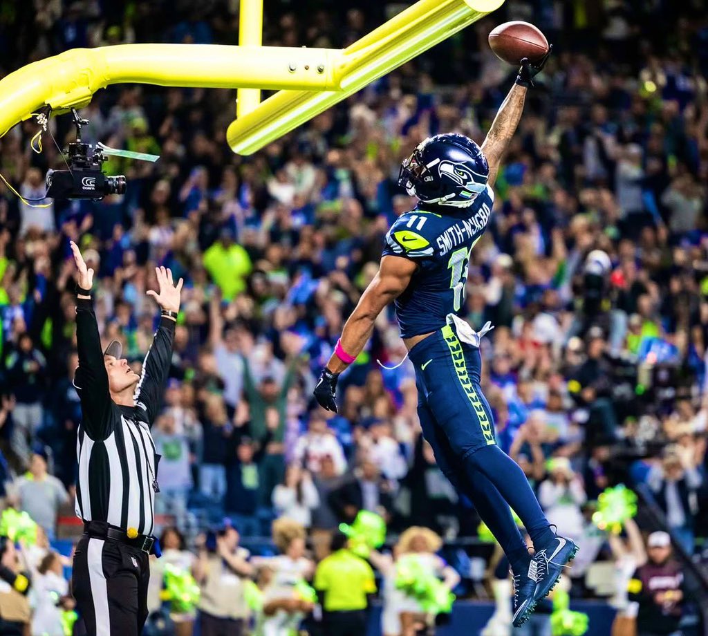GhettoGronk tweet media