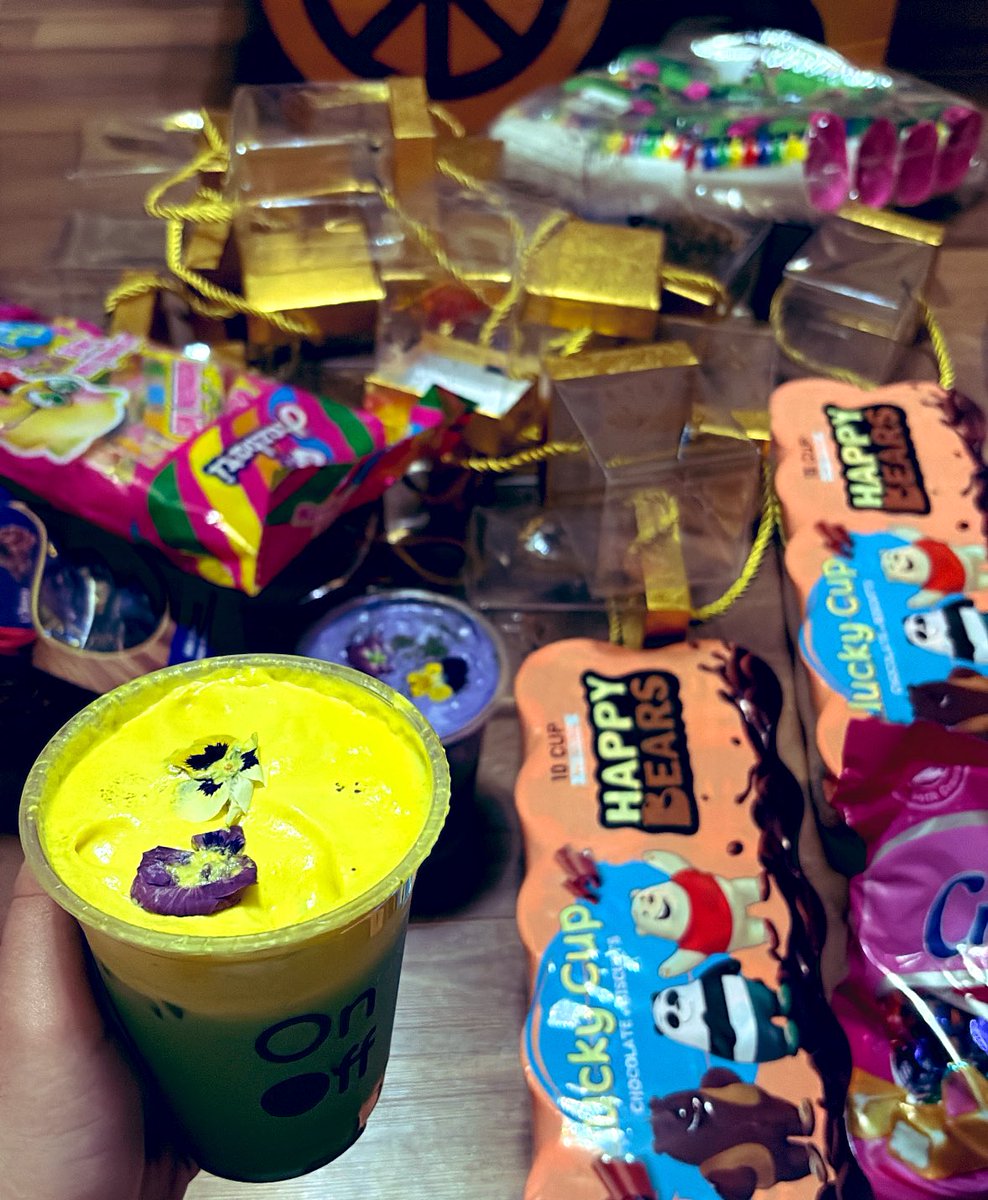 مَيّ tweet media