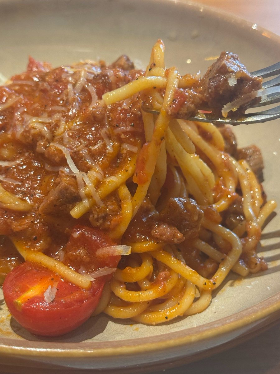 mark holt tweet media