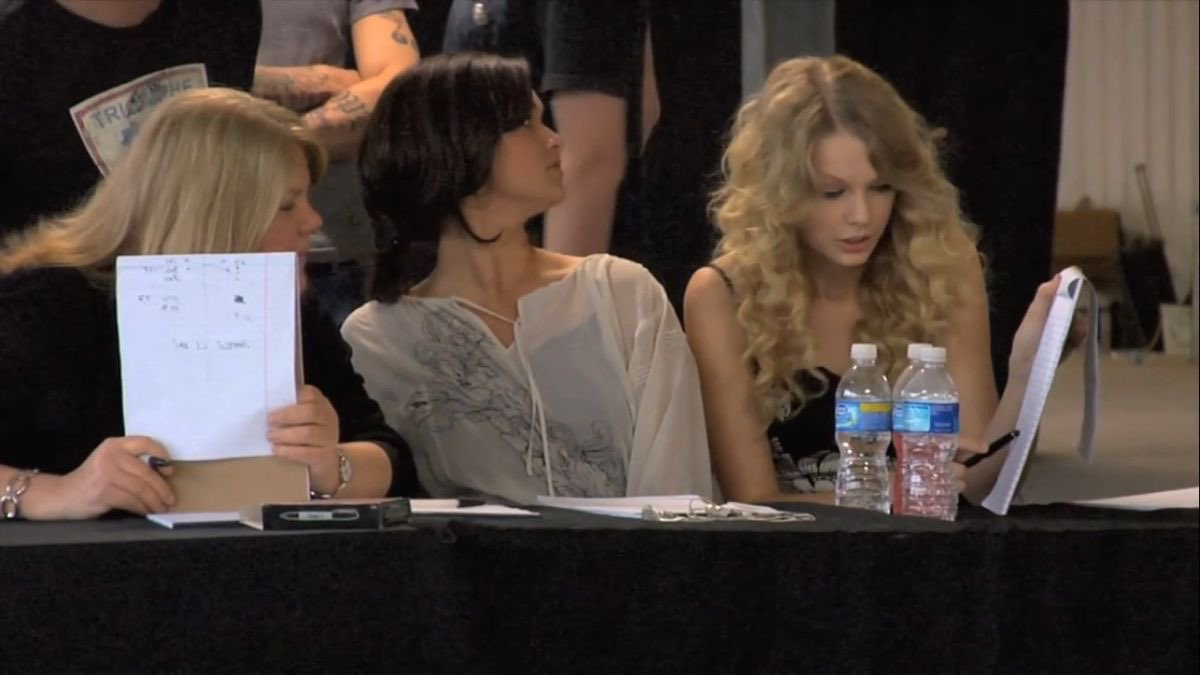 gaylor throwbacks tweet media