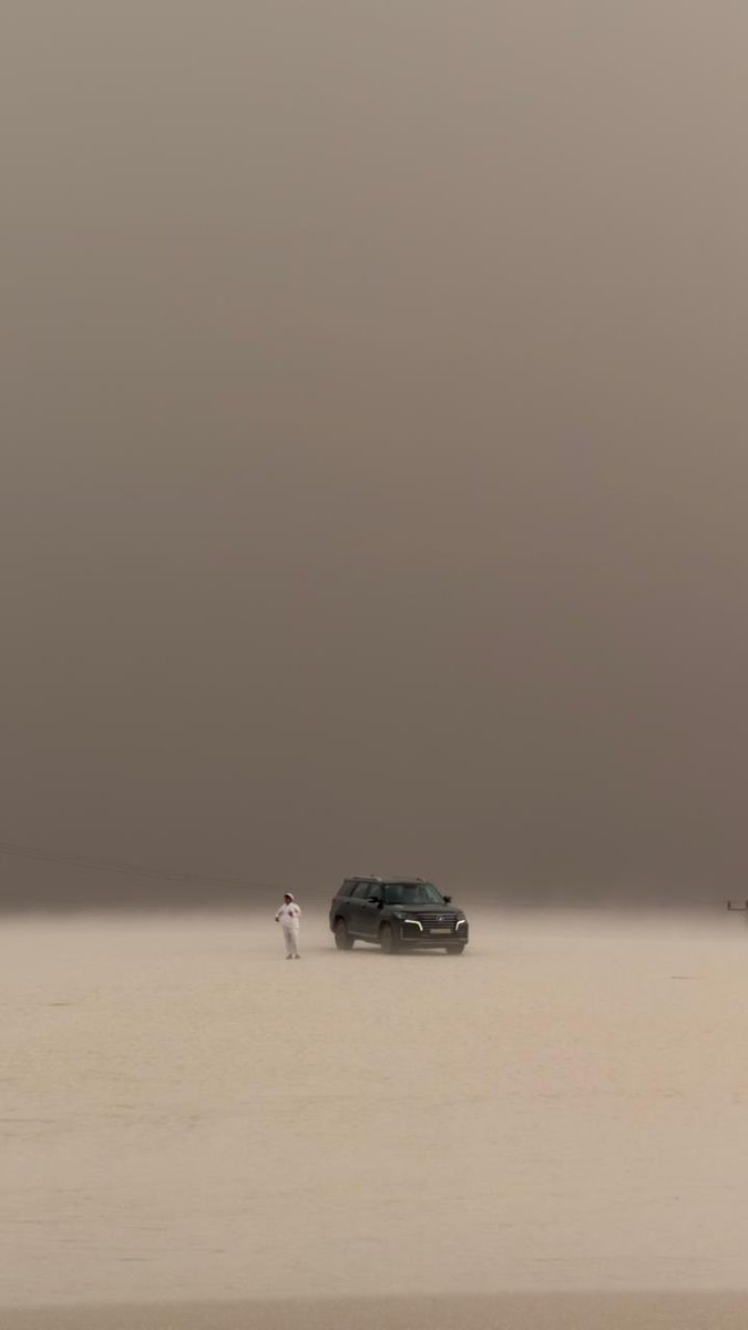 ناصر راشد العرق tweet media