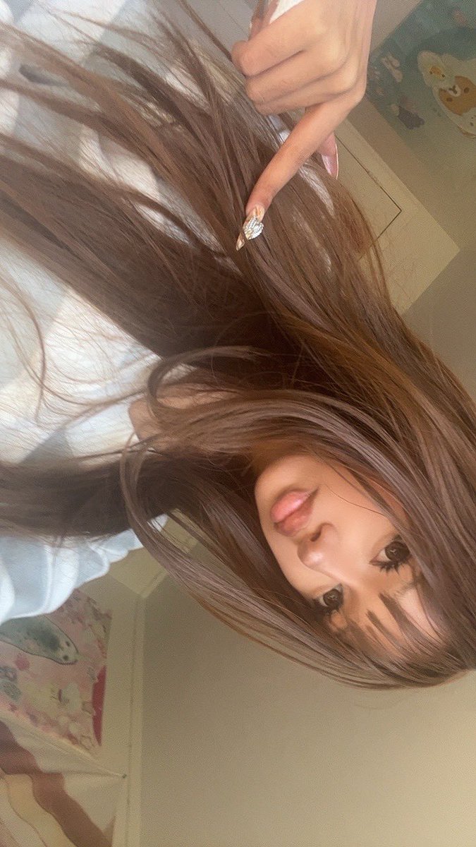 xii 🍬 tweet media