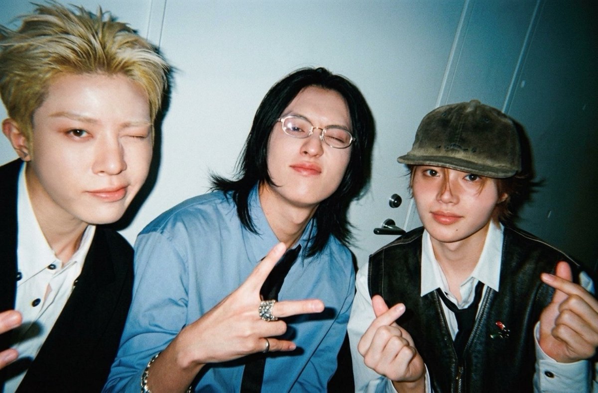 nari ⚡ tweet media