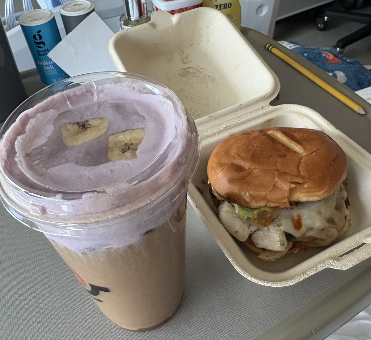 becs (STILL FUCKING IP) tweet media