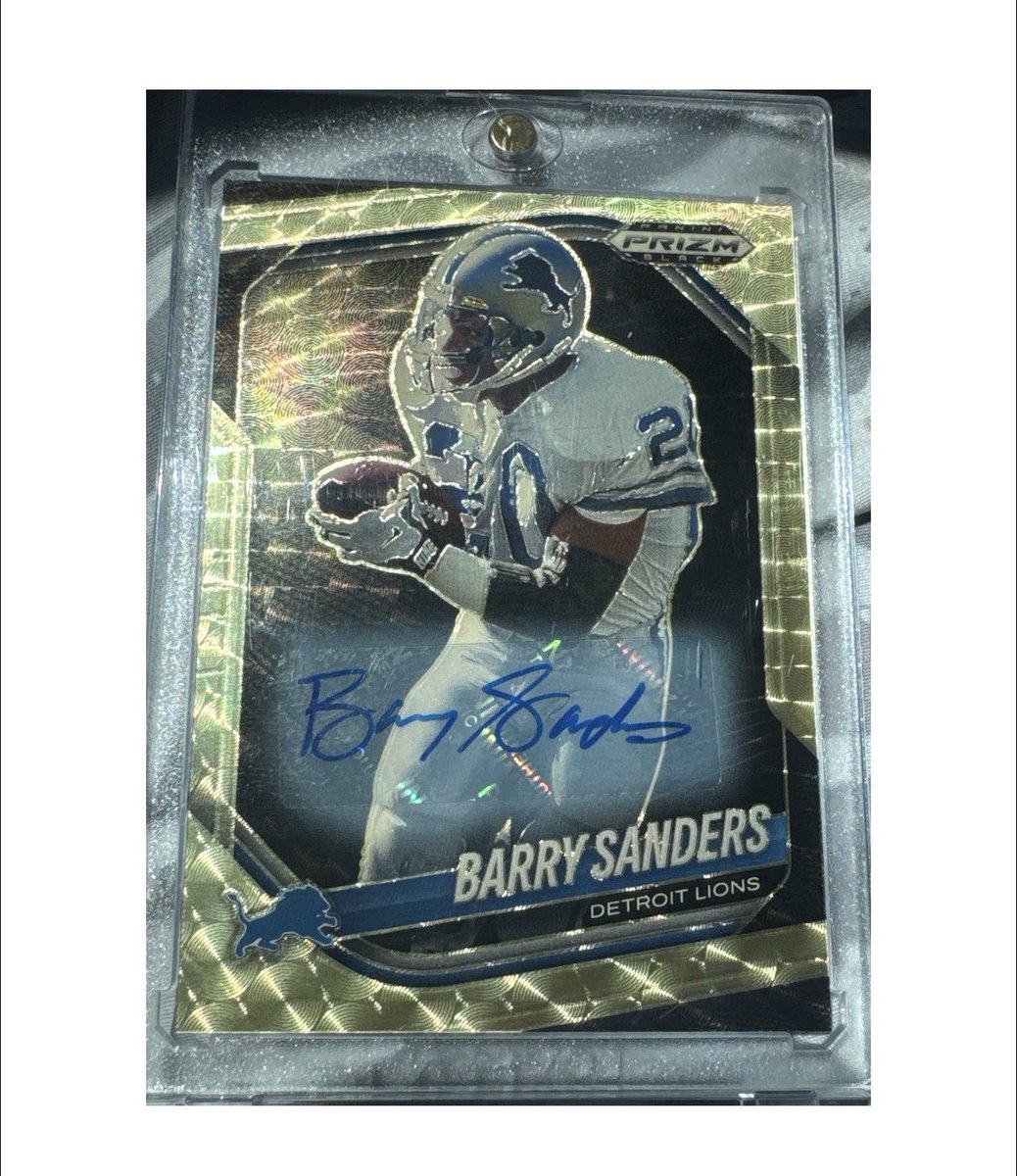 MEGACARDINVESTOR tweet media