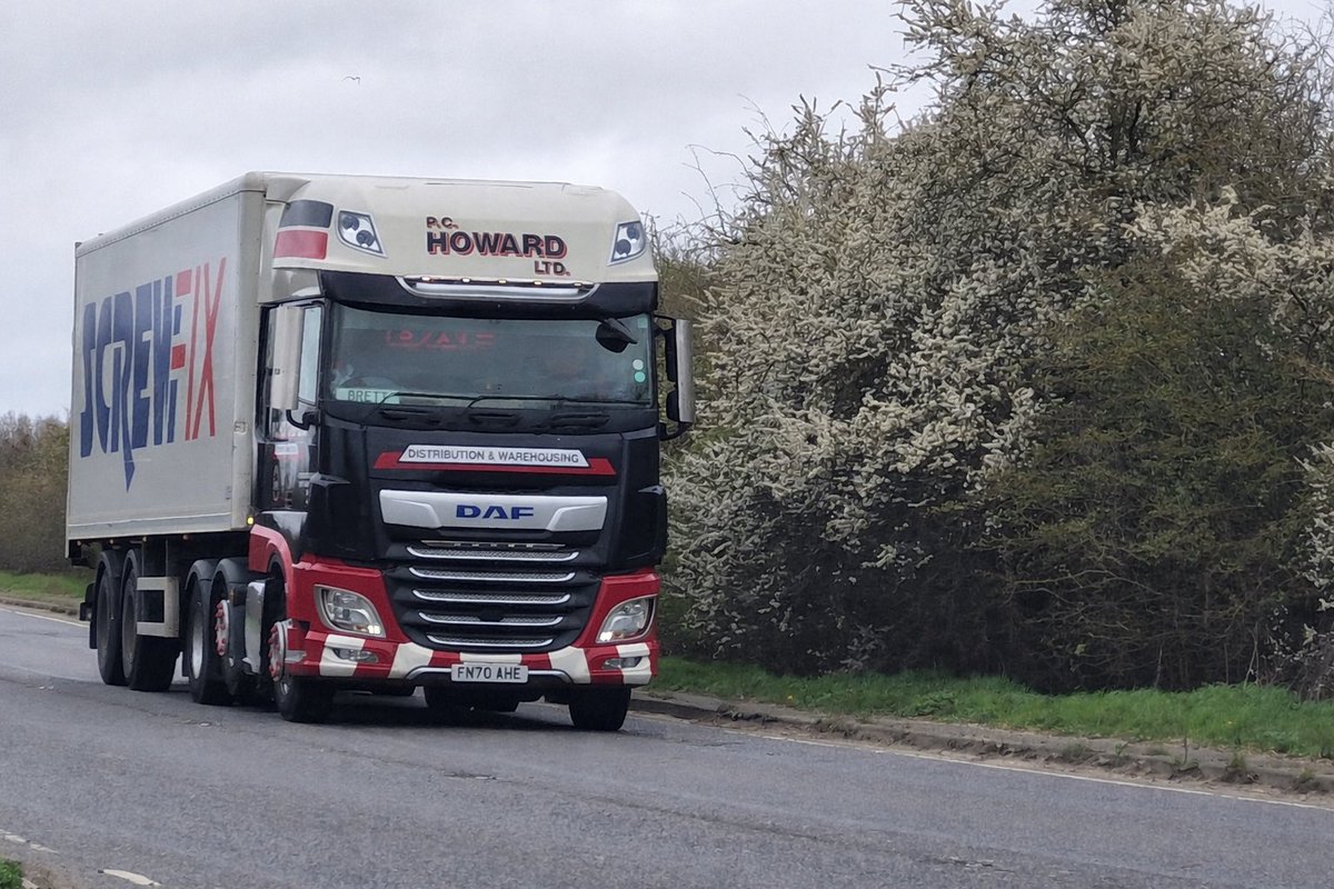 PC Howard Ltd tweet media