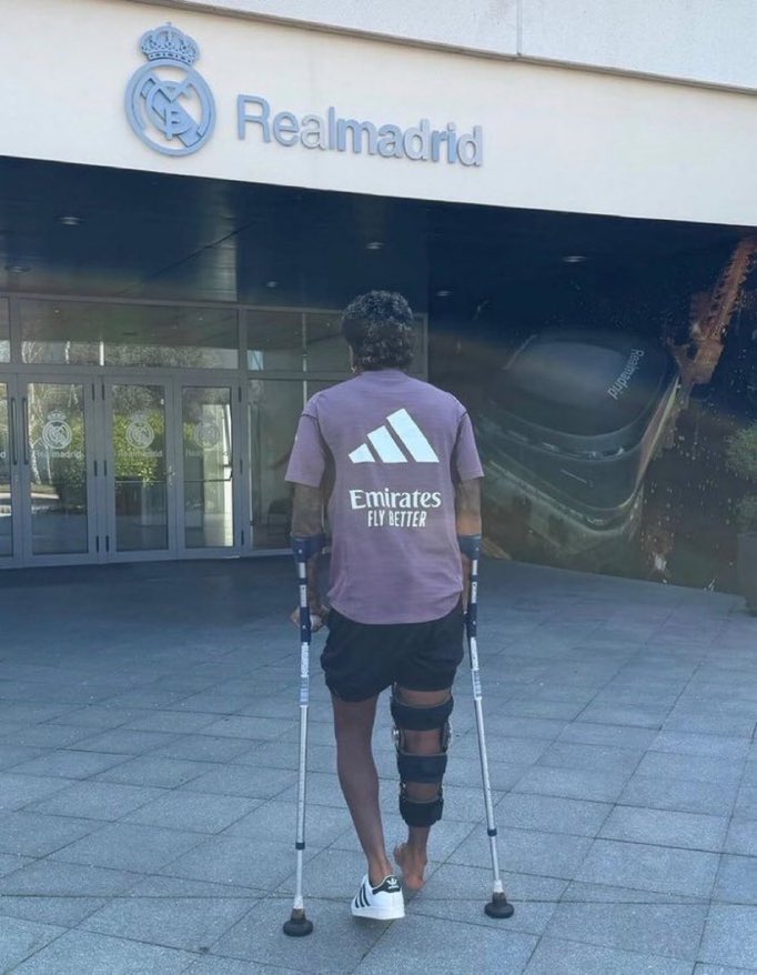 سلطان tweet media