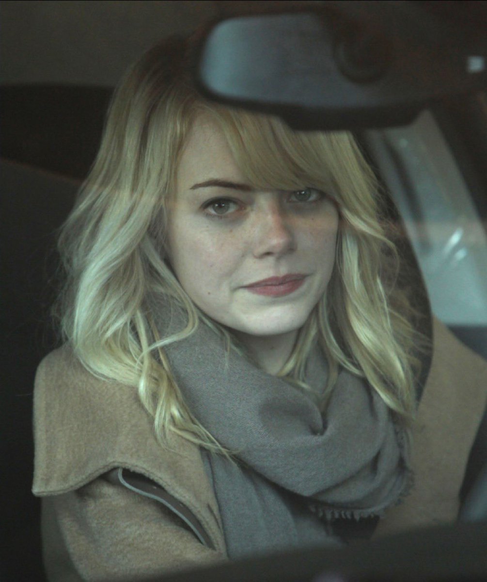 emma stone throwbacks| fan account tweet media