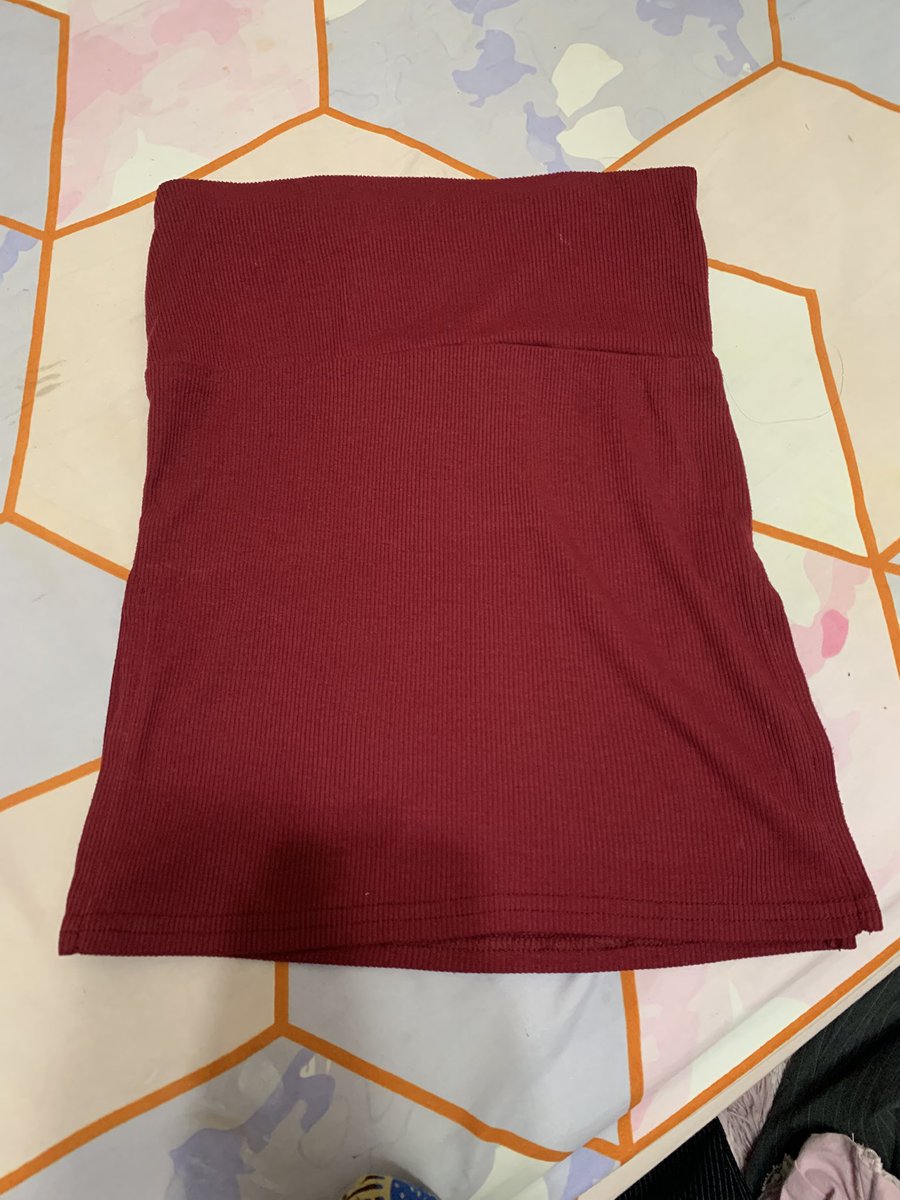 lovebyseller tweet media