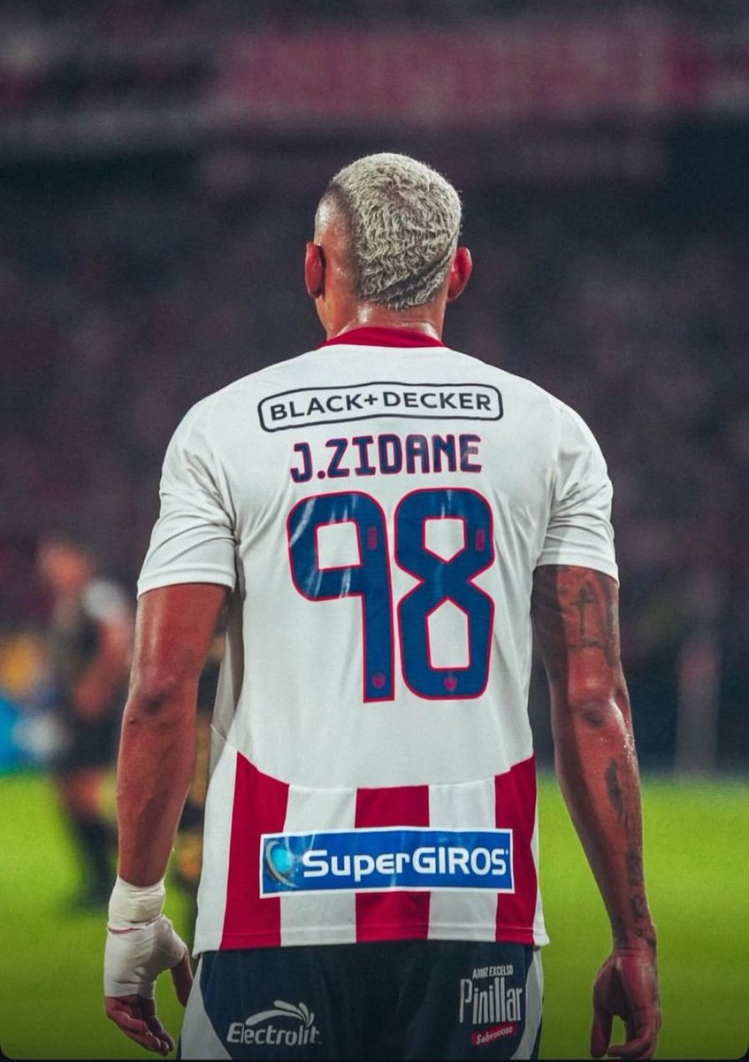 Sharkgyy1924 tweet media