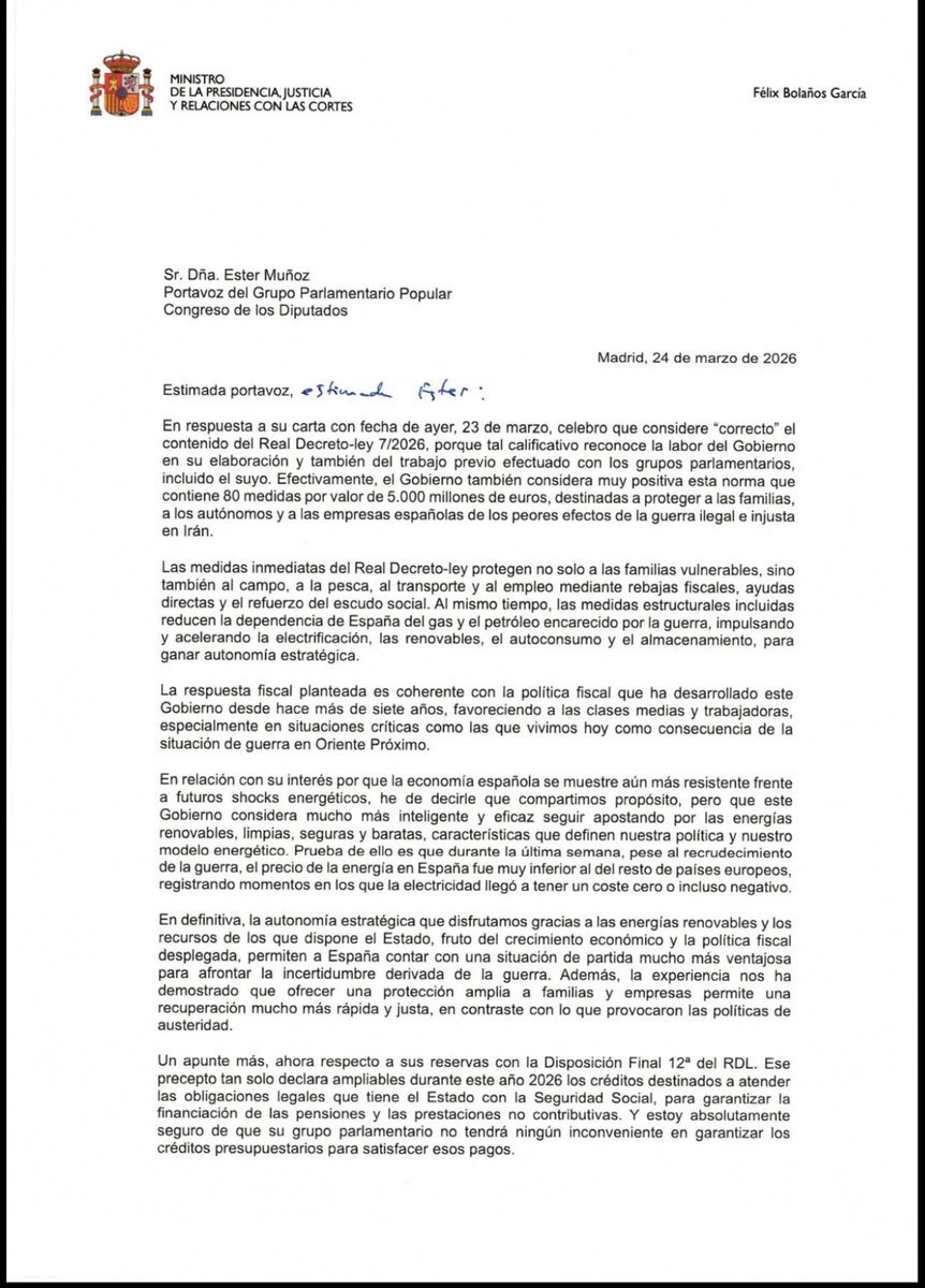 Esther Palomera tweet media