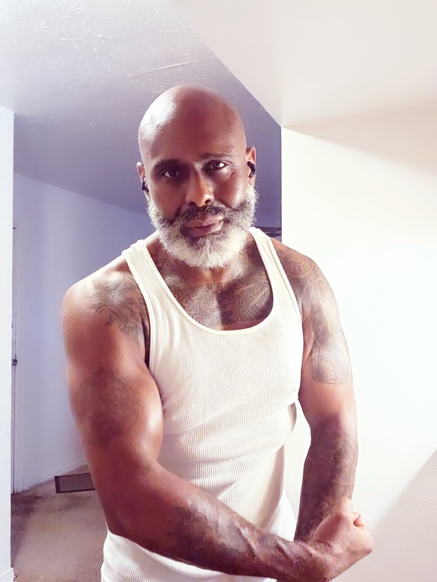 Bobby LongFella 💪🏿💯 tweet media