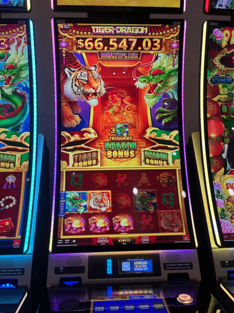 MorongoCasino's tweet image. 🎉🎰 It’s Jackpot Celebration Time at Morongo! 💎🔥
Congrats to our lucky winners who scored big on Blazing 777, Dragon Cash, and Tiger &amp;amp; Dragon!

Feeling lucky? 🍀 Spin the reels and see if fortune is calling your name! ✨

#morongocasino #goodtimes #JackpotWinner #LuckyPlayer