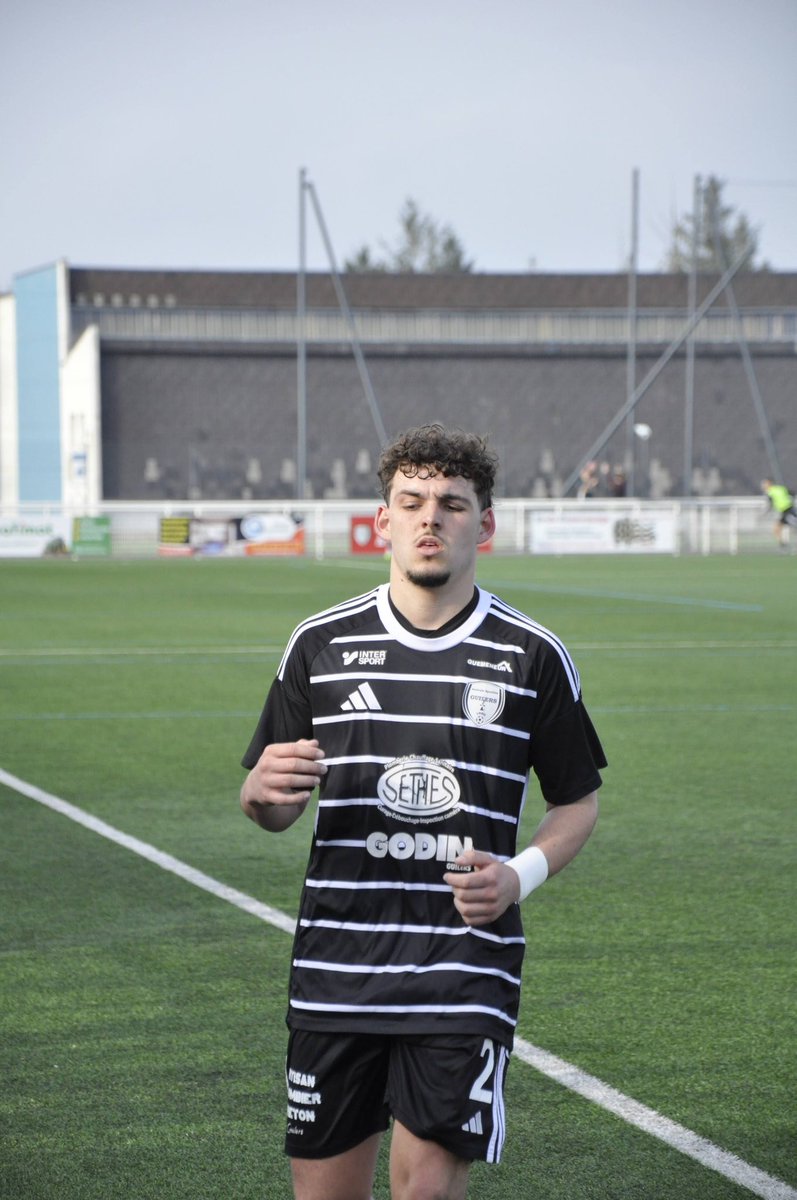 AS GUILERS tweet media