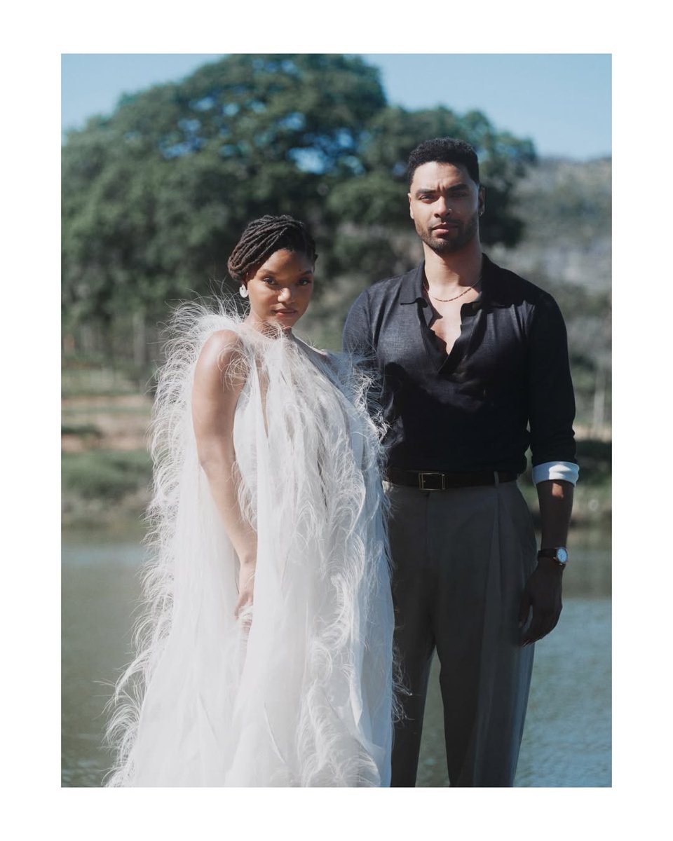 Celebs Style Daily tweet media