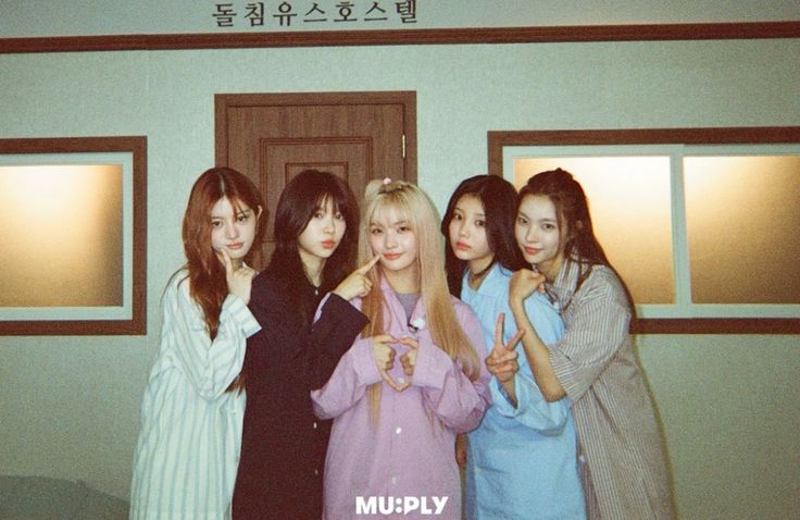 𝒎𝒊𝒏𝒊 ⁷🧋CLOSED tweet media