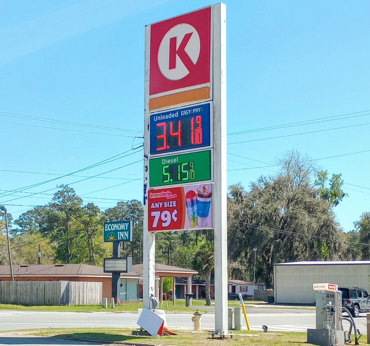 USMC 3043 tweet media