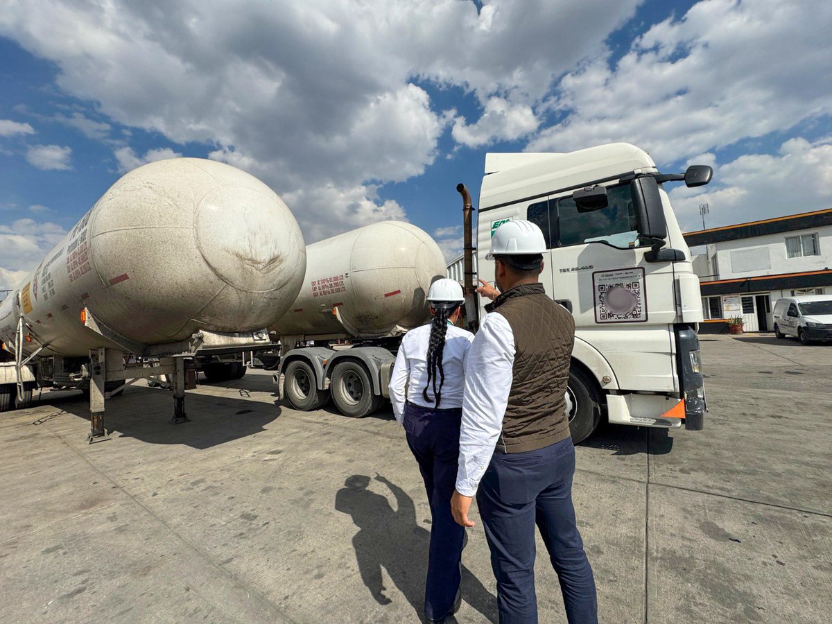 Comisión Nacional de Energía tweet media
