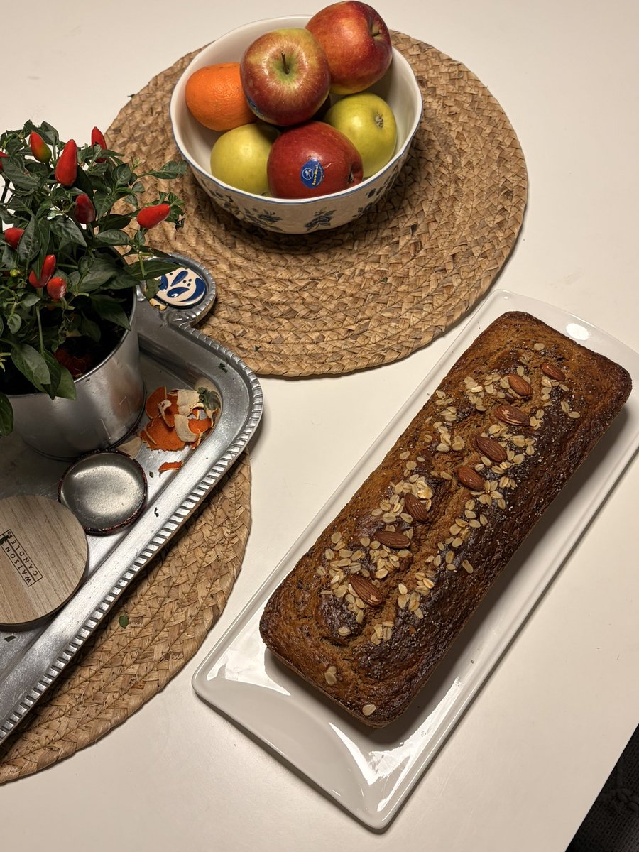 Isabel (isleña afligida) tweet media