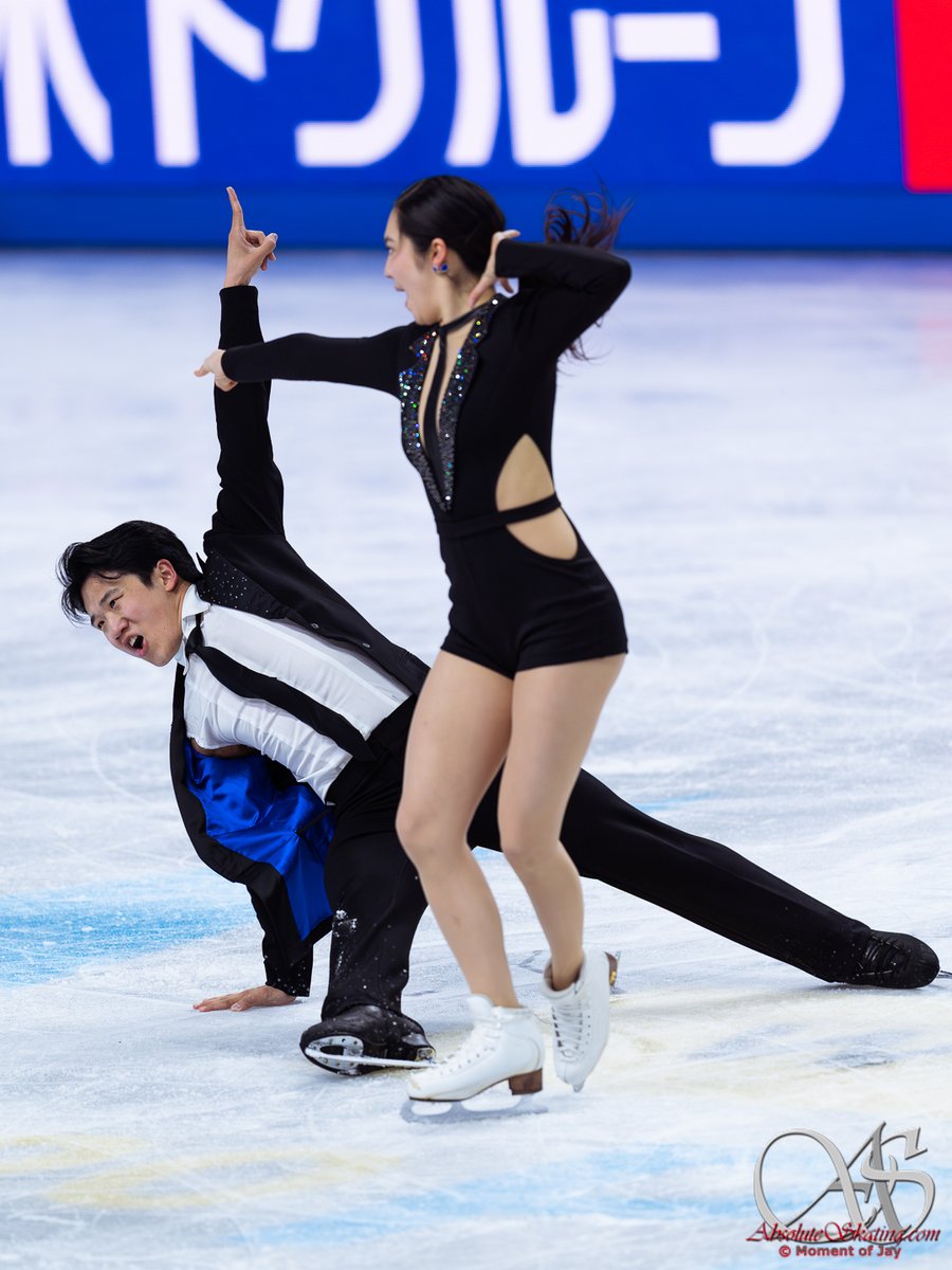 AbsoluteSkating tweet media