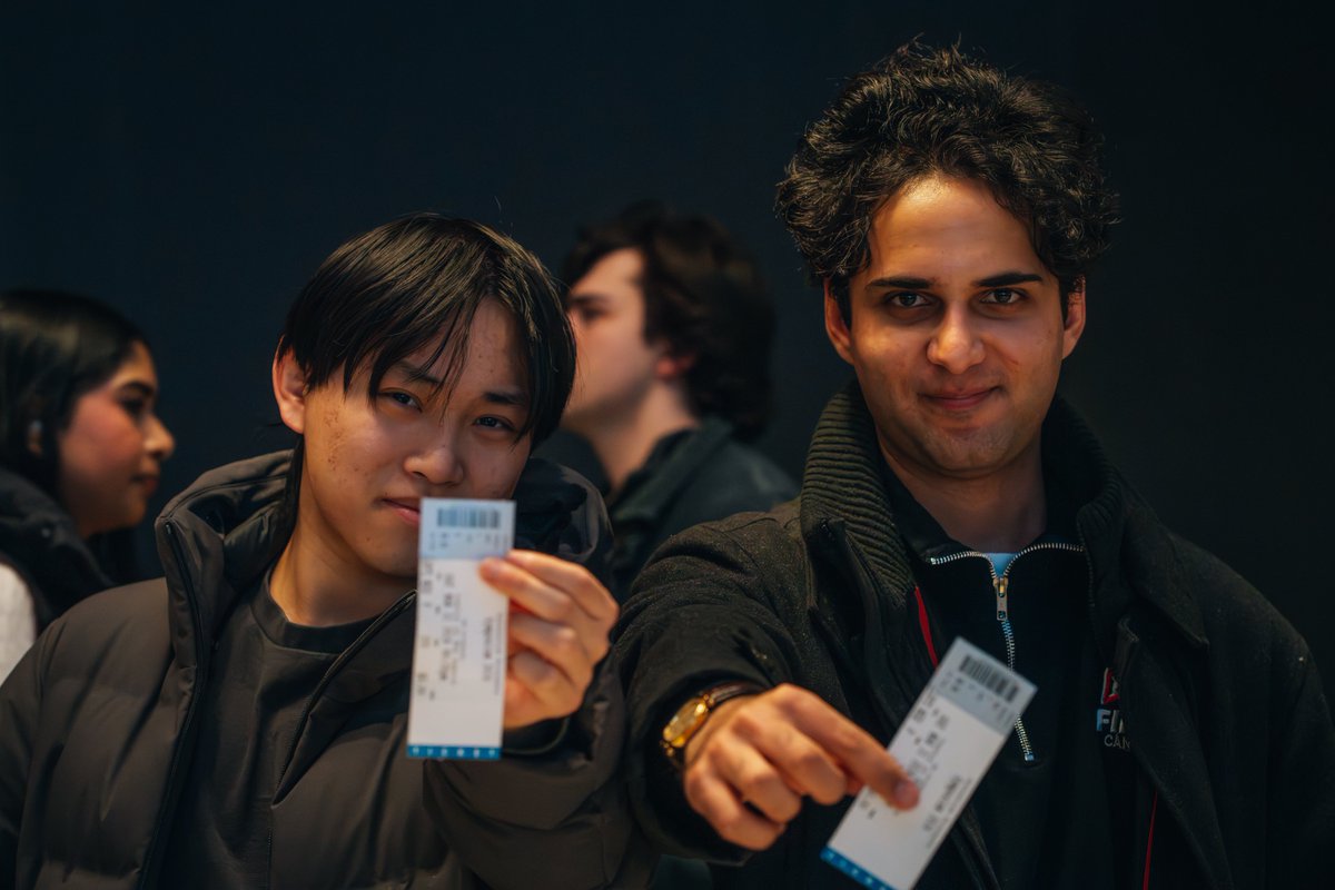 Socratica tweet media