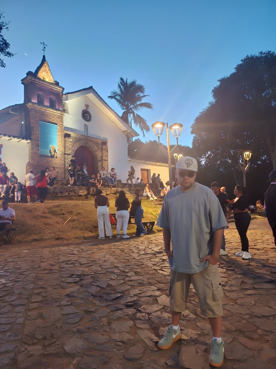 JOHN ZKIRLA tweet media