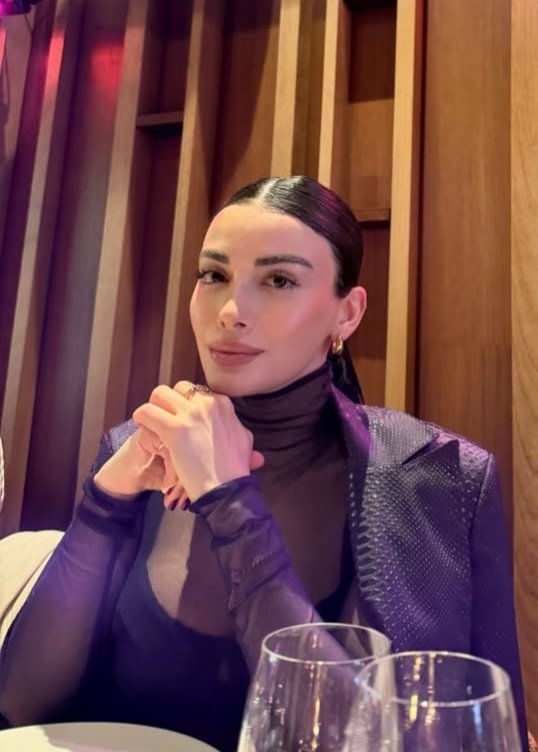 𝑆𝑖𝑚𝑔𝑒 tweet media