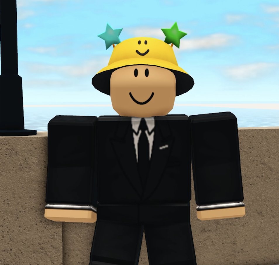 regain riot tweet media