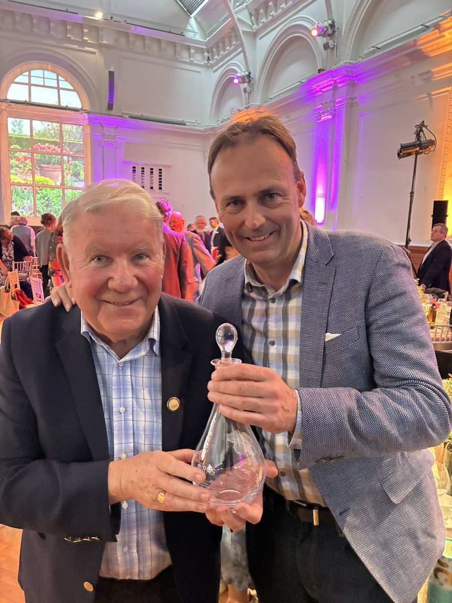 kitchenGarden tweet media