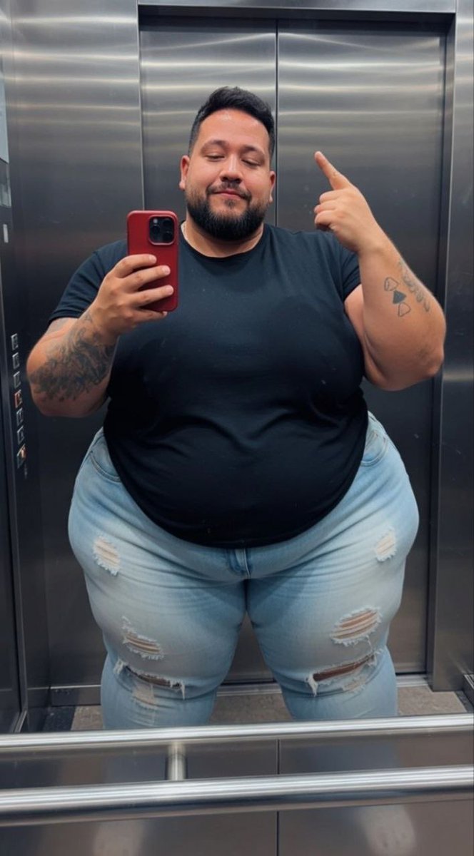 Muscle cow tweet media