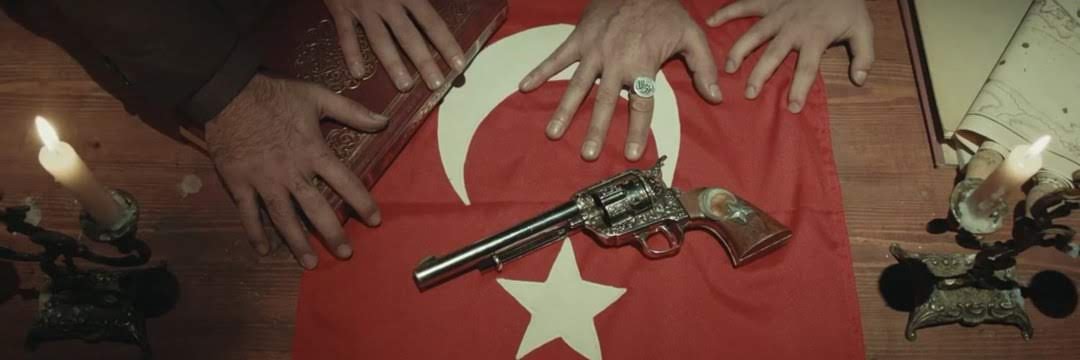 “Kutsal kitabım ‘Oku’ der, milli marşım ‘Korkma’.”