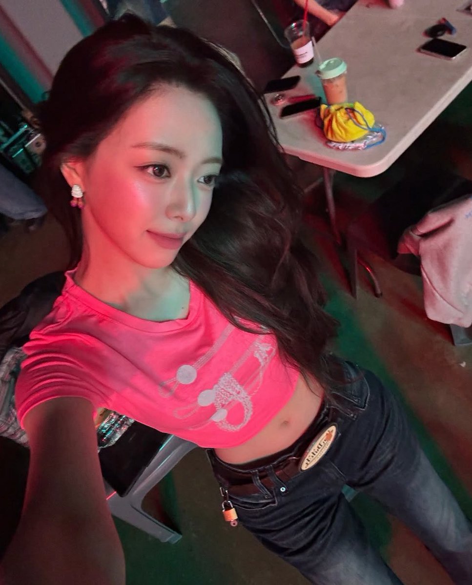 sie 𐙚 🍦 tweet media